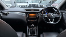 Nissan Qashqai 1.3 DiG-T 160 Tekna 5dr Petrol Hatchback